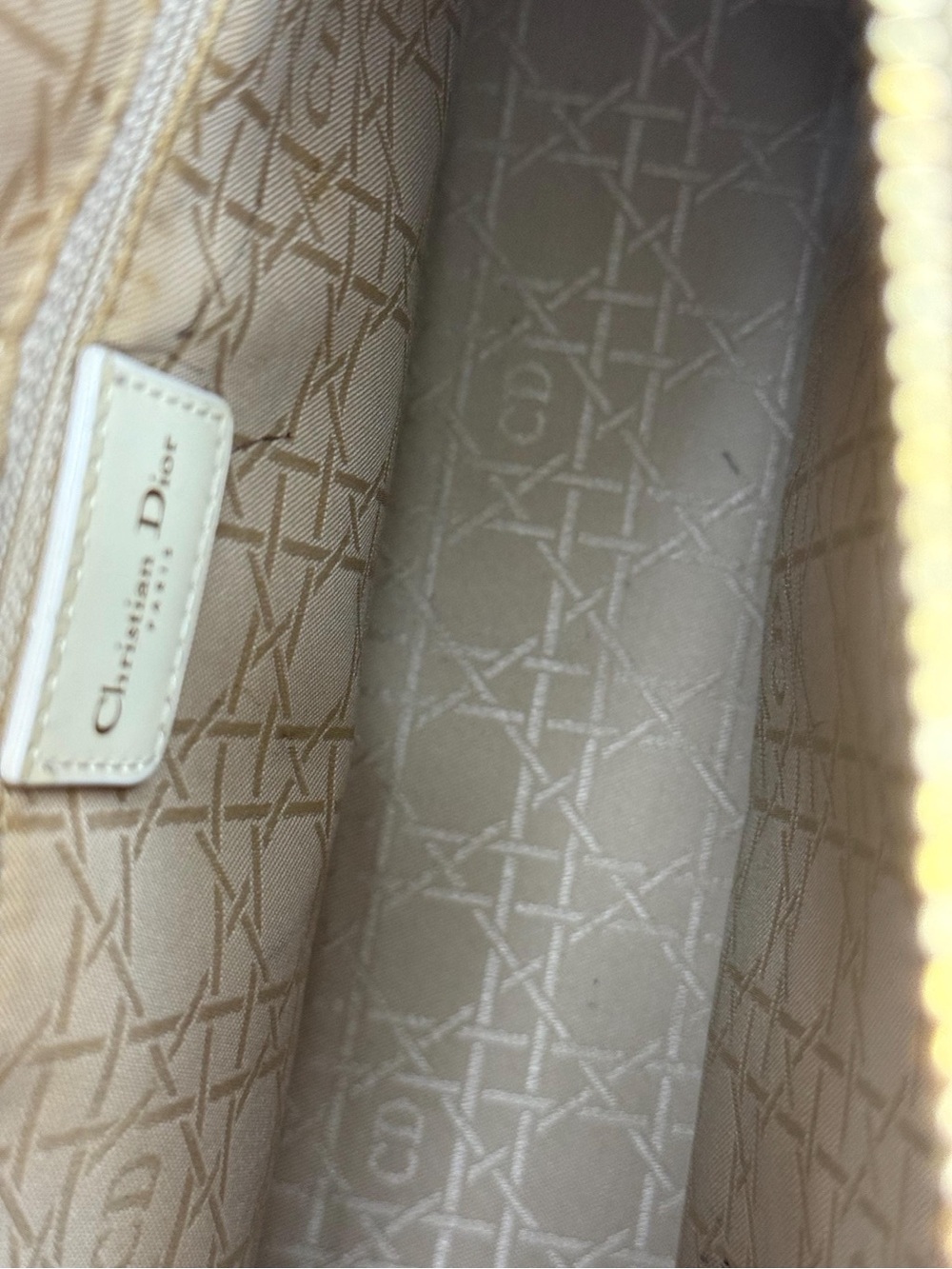 Christian Dior Vintage Lady Dior Large Cream Patent Leather Handbag - Picture 13 of 15
